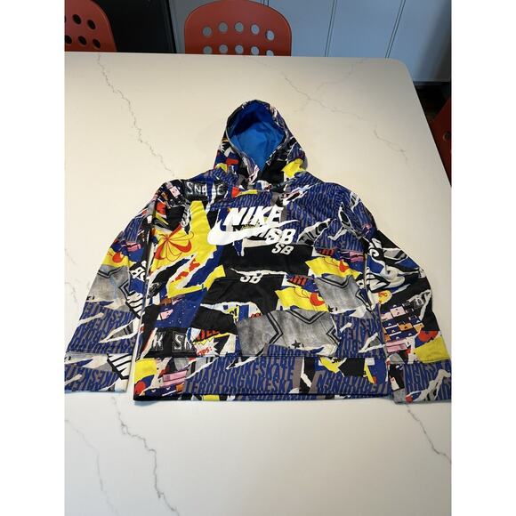 Nike SB Hooded Long-Sleeve Boys Medium (10-12 Years)‎ Sweatshirt Multicolor. - Picture 1 of 7